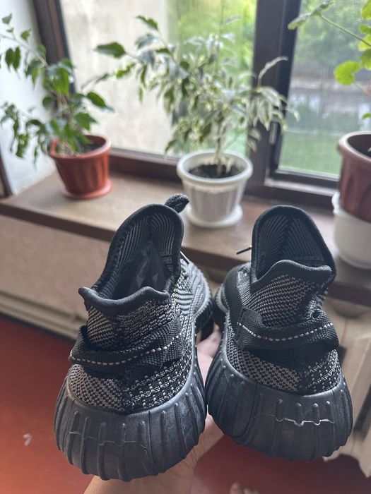 Мужские кроссовки