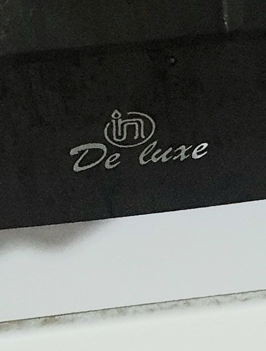 Продам электроплиту с духовкой