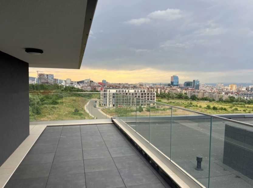 Дава се под наем Тристаен апартамент в София, Манастирски ливади - 200 кв.м за 1095.99 € - Снимка #9