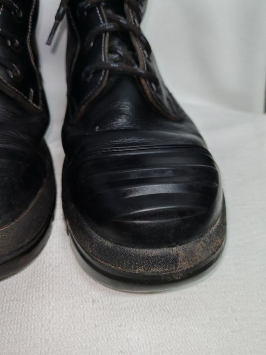 Здрави и удобни мъжки предпазни боти от естествена кожа GOLIATH №44