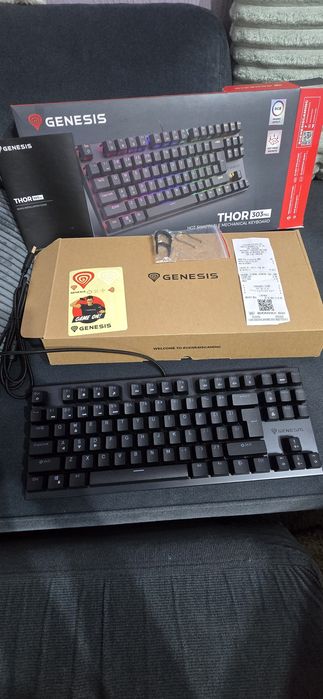 Геймърска клавиатура Genesis THOR 303tkl