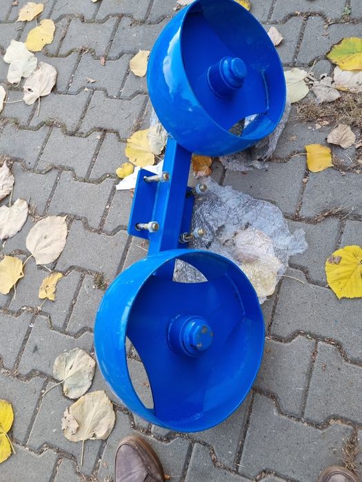 Roata dubla plug reversibil reglabila import preț 850 lei se poate tri