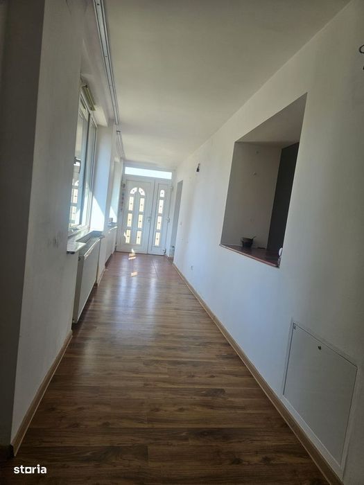 Casa renovata 3 camere, curte mare de 916 mp ] Salard