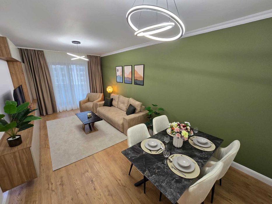 Inchiriez Apartament Premium 2 Camere Exigent Plaza Parcul Liniei