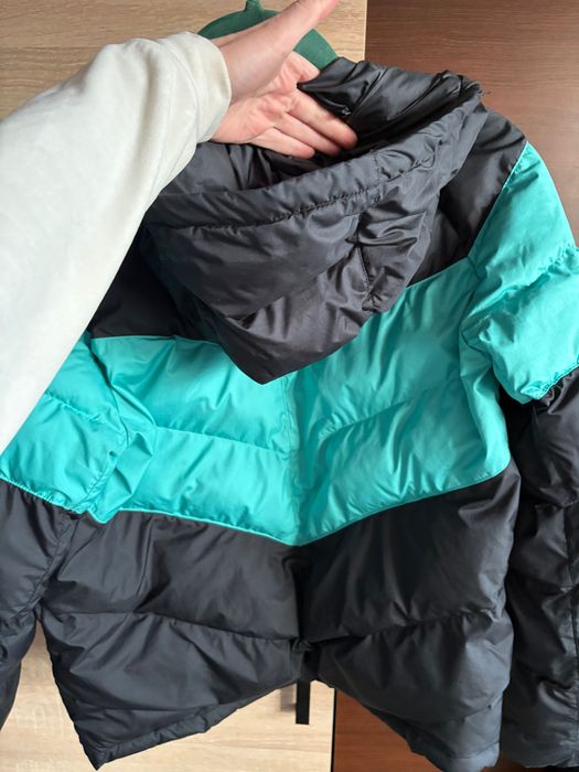 Яке Liverpool F.C. от Nike