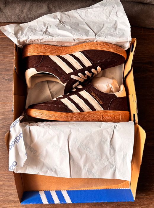 Нови Adidas Handball Spezial кафеви