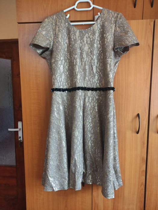 Vând rochie eleganta