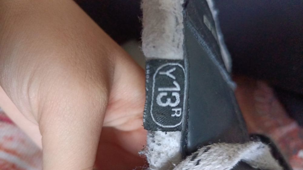 Коньки хоккейные