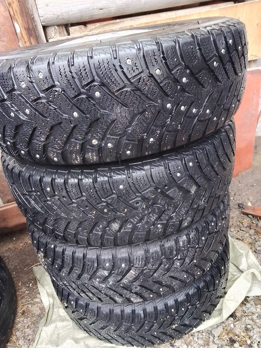 Продам зимнию резину с дисками