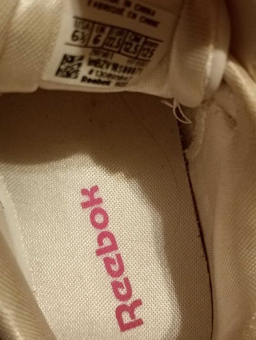 Adidași Reebok de copii nr.22,5