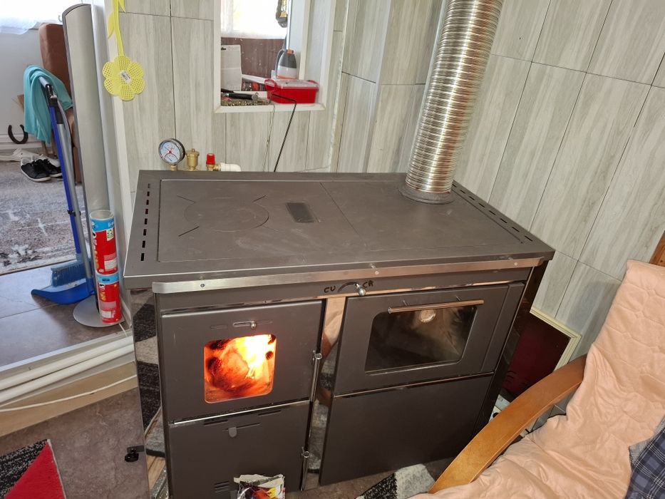 Se vinde termosemineu fornello