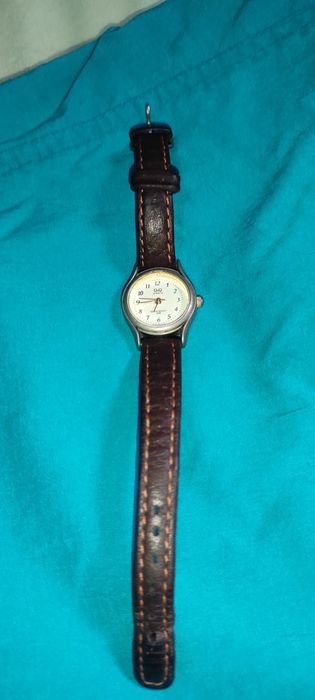 Продам часы разные