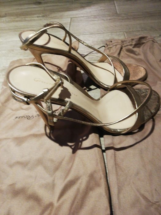 Sandale Gianvito Rossi marimea 39