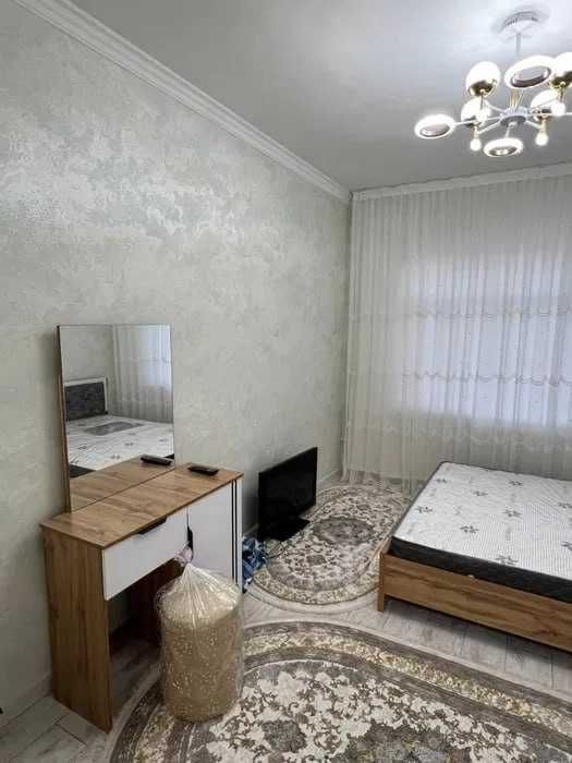 Сдаётся квартира Тансыкбай рядом Базар Табассум 2-комнат Каракамыш 2/4
