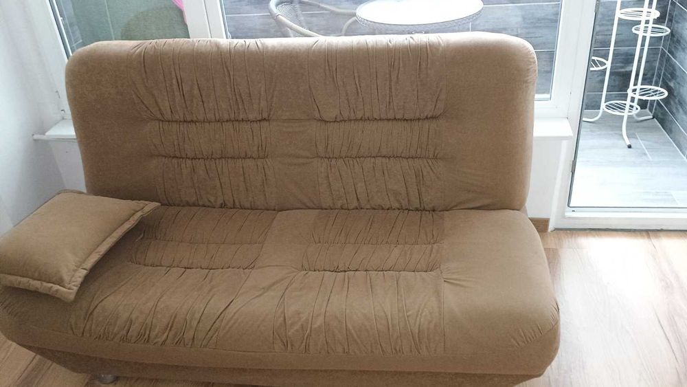 Разтегателен диван + малък диван