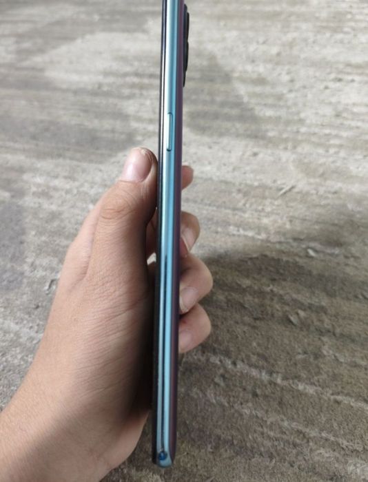 Продам oppo reno 4 lite