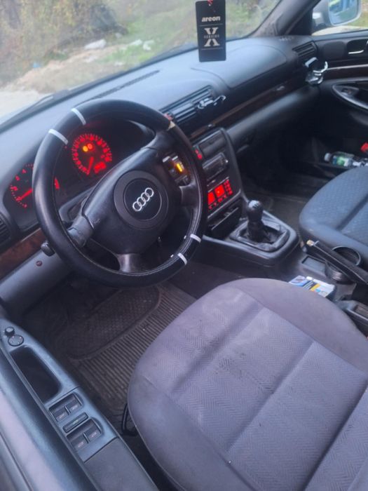 Audi A4 B5 на части