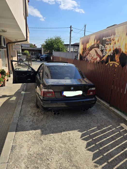 Продавам BMW E39 528i, 1996 г. Цена: 3000 евро