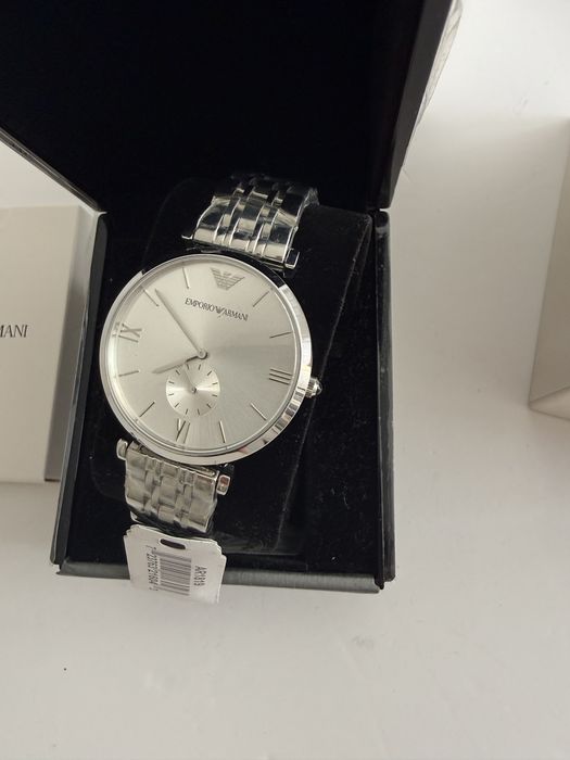 Ceas Armani  barbatesc nou,original