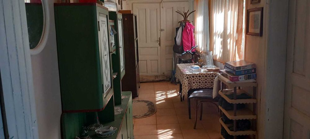 Proprietar vand casa cu teren 2.200 mp in sat Pescari (jud. Arad)