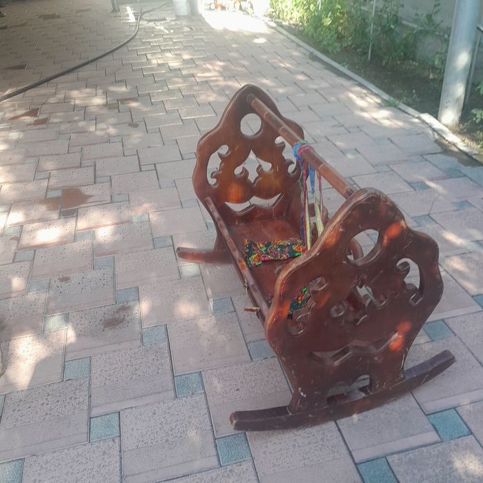 Бесік сатылады . Жаңа қолданбаған.