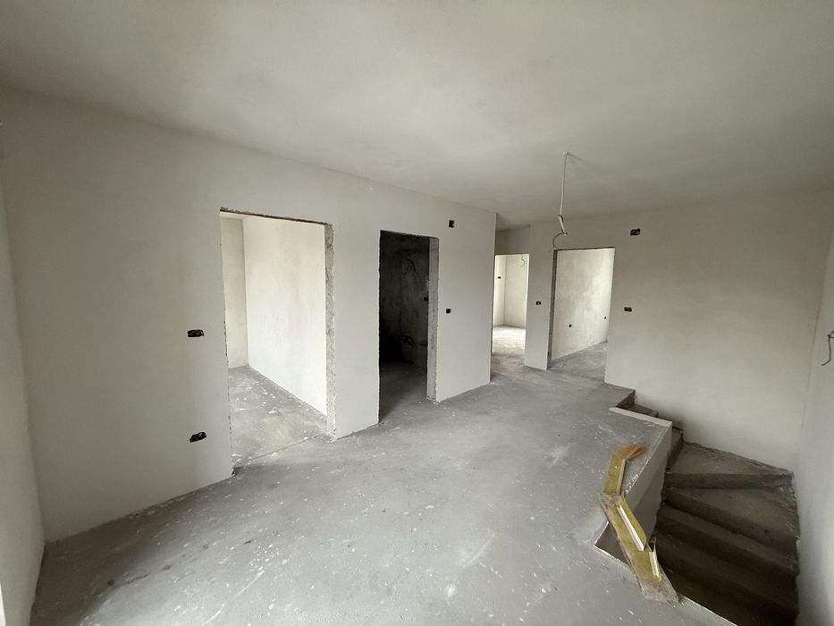 Casa Dublex P+1 E Zimandcuz