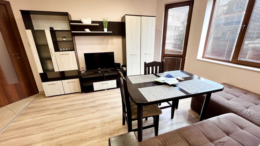 Дава се под наем Двустаен апартамент в Варна, Цветен квартал - 44 кв.м за 418.71 € - Снимка #5