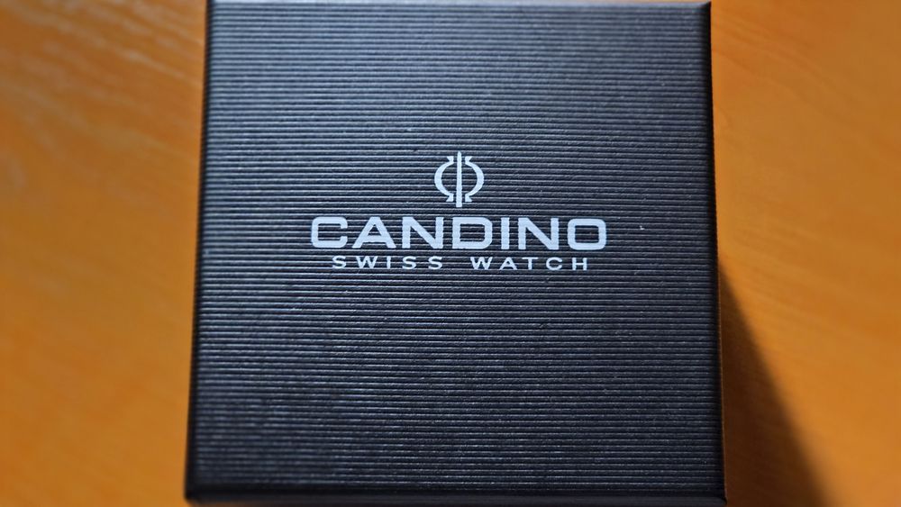 Часовник CANDINO