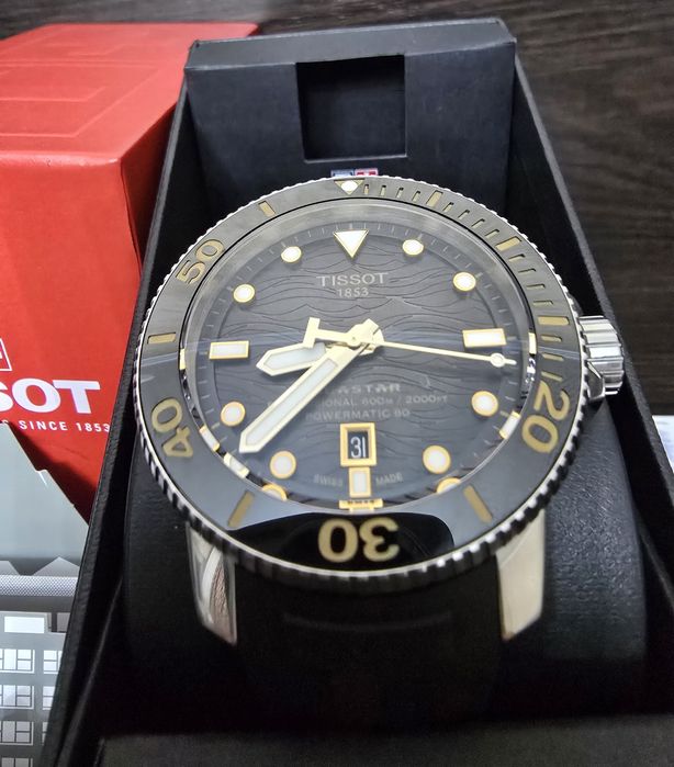 Мужской  часы...