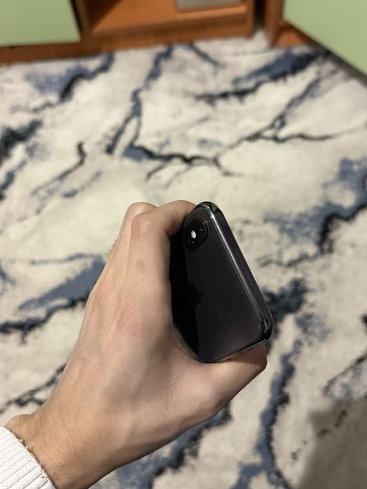 Iphone x sotiladi 64 GB