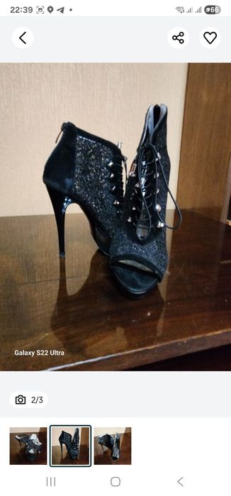 Продаётся обувь для золушки.