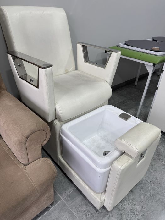 Педикюрное кресло