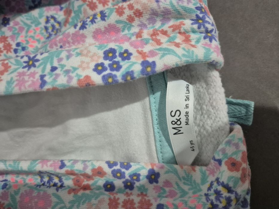 Комплект клин и горнище на Mark and spencer