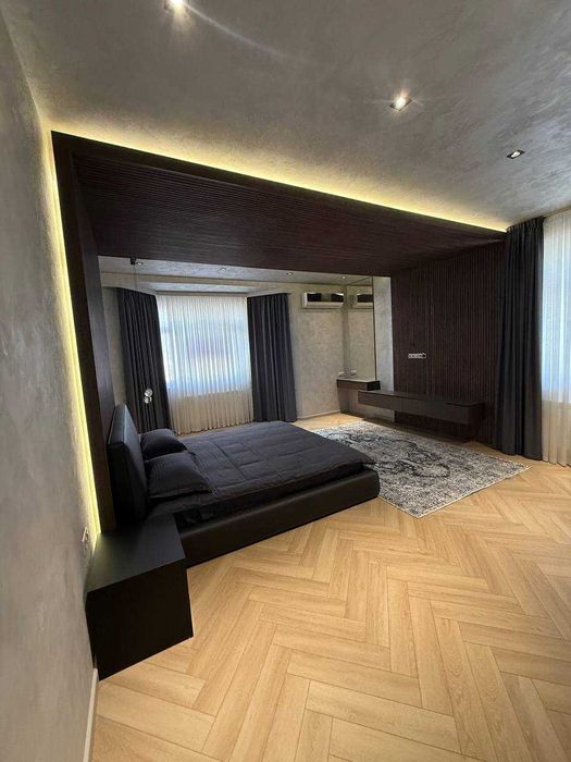 Cрочная Цена! Продается 3-Комнатная Квартира на Ул.Шота Руставели