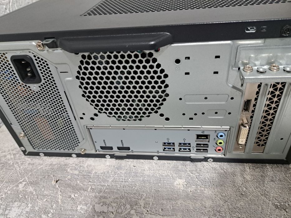 Продам игровой фирменный системный блок ACER Aspire Tc-895 (идеал)