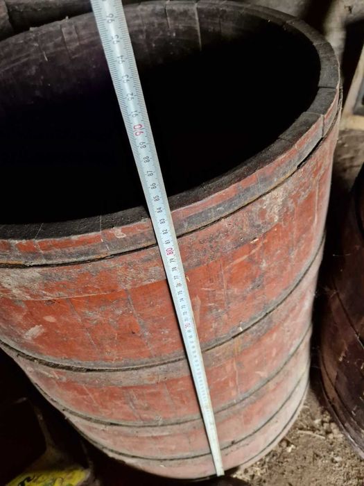 Бурета и каци, кашпи