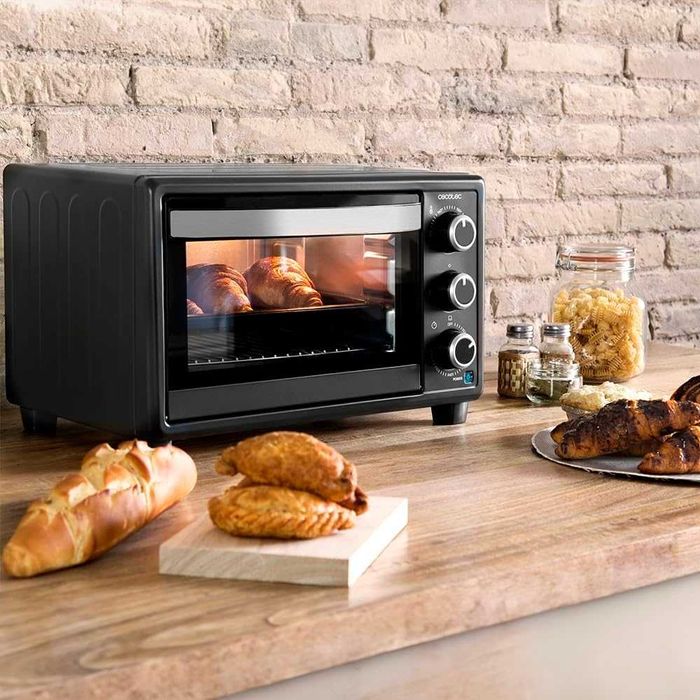 Настолна фурна Cecotec Bake&Toast 2300, 1500W, до 230ºC, 23 литра