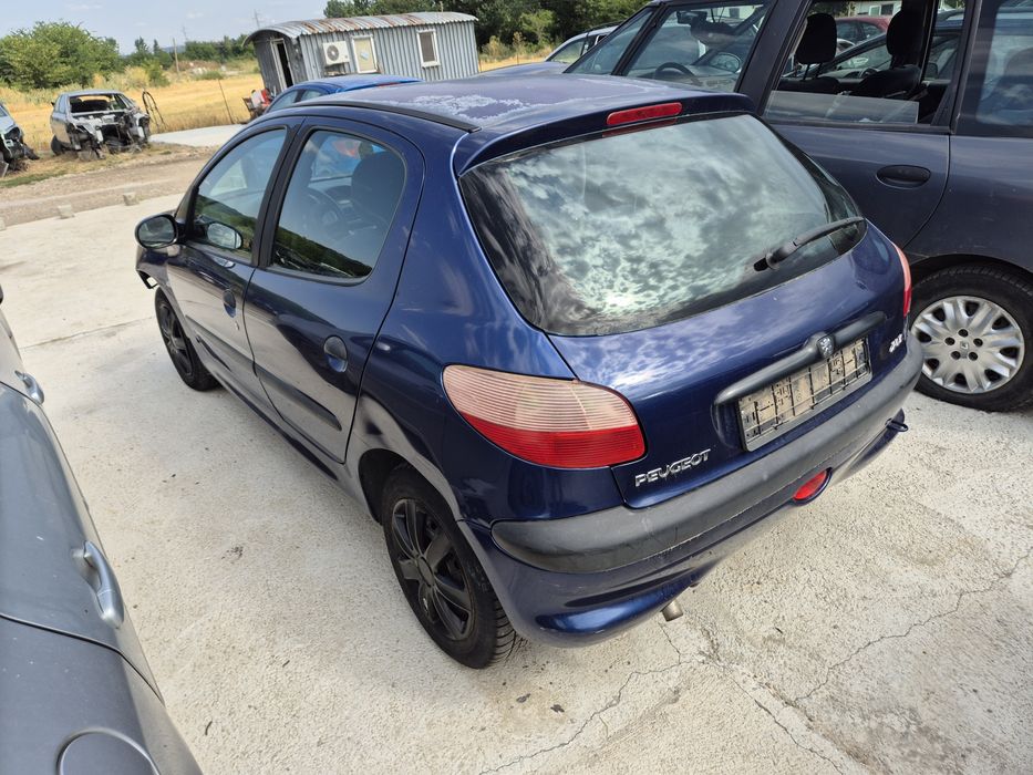 Пежо 206, 1.4, бензин на части. Pejo 206.