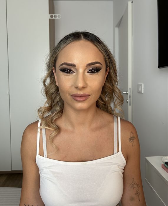 Makeup Artist Autorizat. Machiaj profesional.