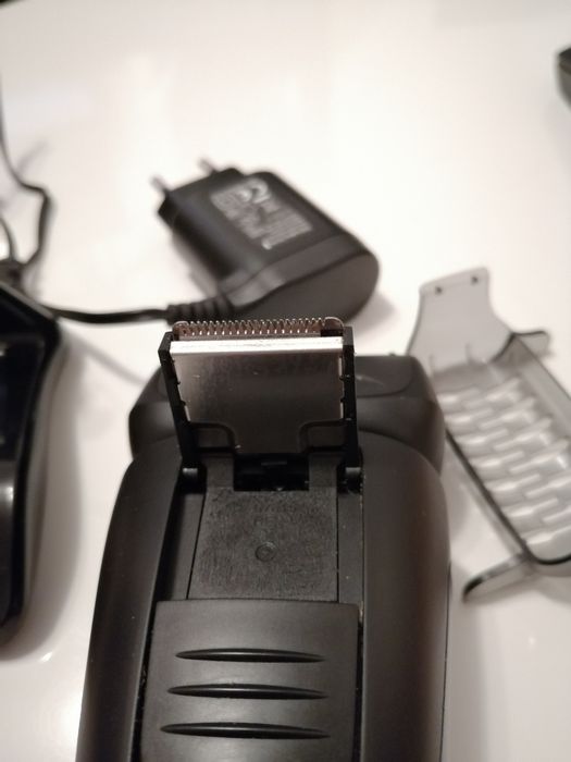 Aparat de ras Remingon Flex & Pivot PF7500 2 site flexibile acumulator