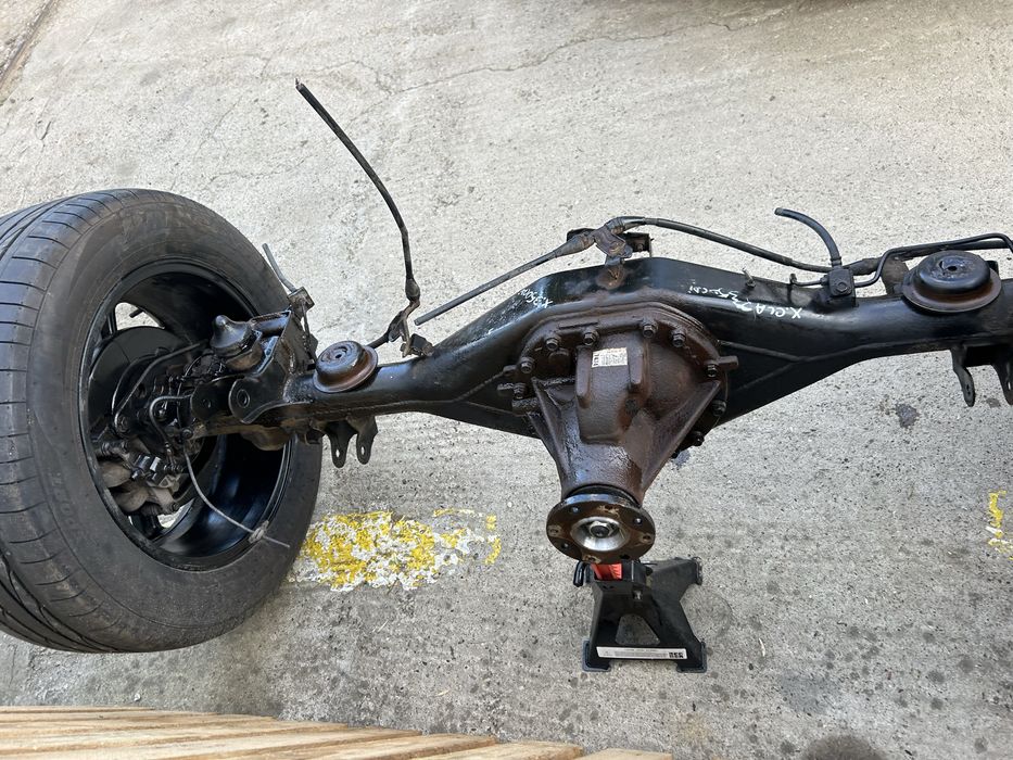 Etrier frână  spate stânga , dreapta Mercedes X Class X350 Cdi 2019