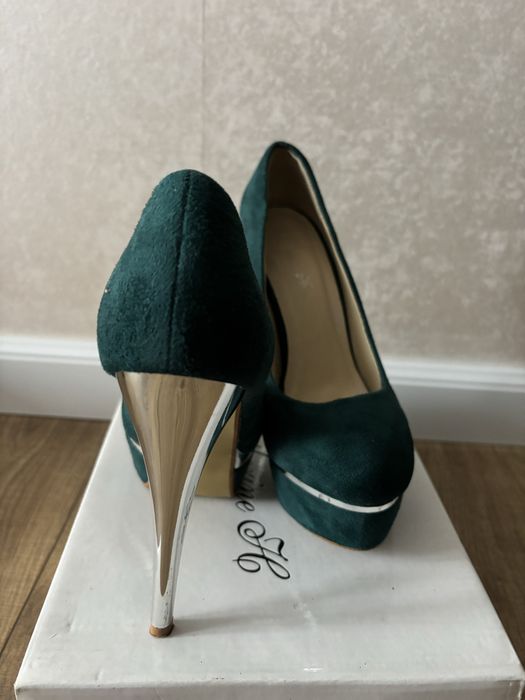 Pantofi cu platforma