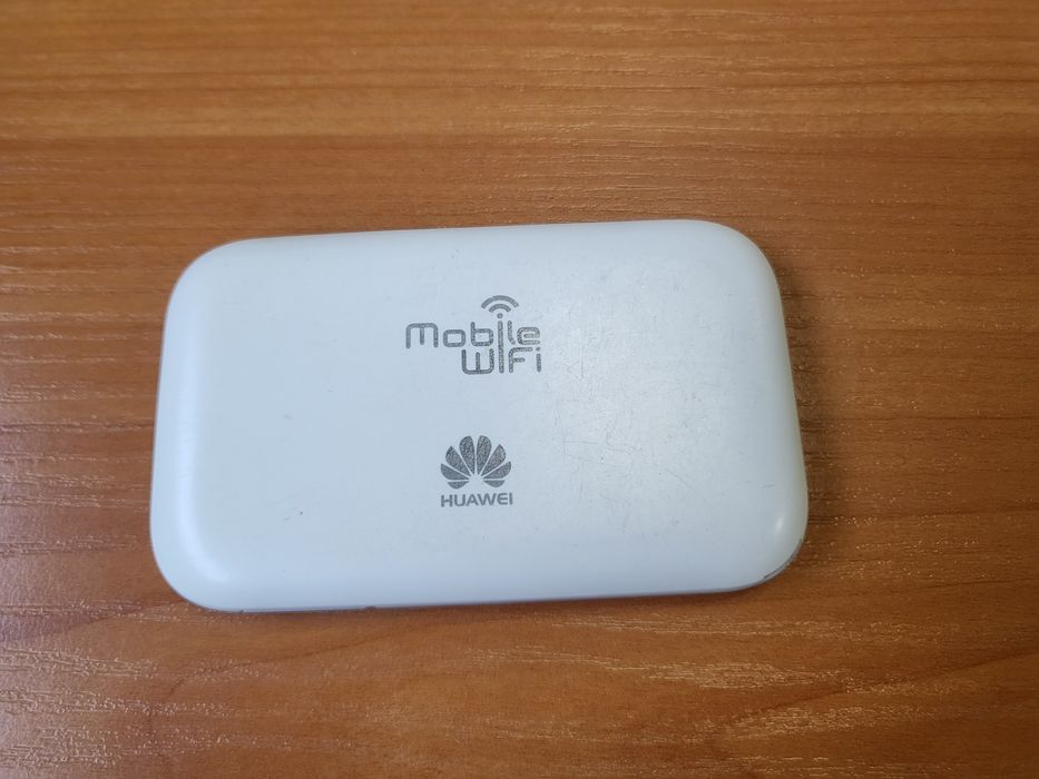 4G Бисквитка, рутер за мобилен интернет Huawei E5573 Отключена