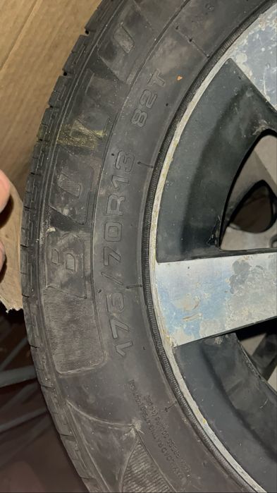 Продам комплект с дисками R13