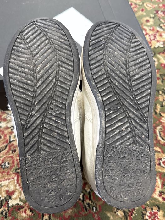 Продам белые сапошки скала каблук