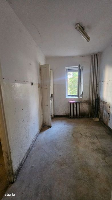 Apartament zona podgoria 2 camere