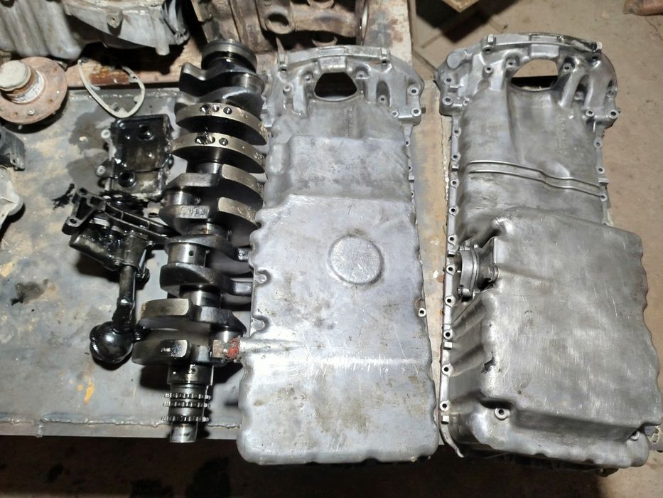 Поддон от двигателя OM 602 и D29DT дизель, мерс E клас и от спринтер