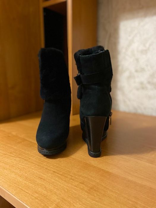 Продам ботильоны  зимние
