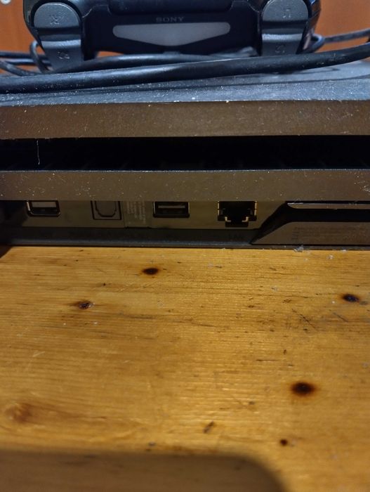 PS4 PRO топ параметри за модела не е крактнато има и бонуси към него