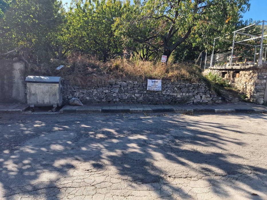 Продавам два парцела 530кв.м. в с.Руен, общ.Куклен статут УПИ